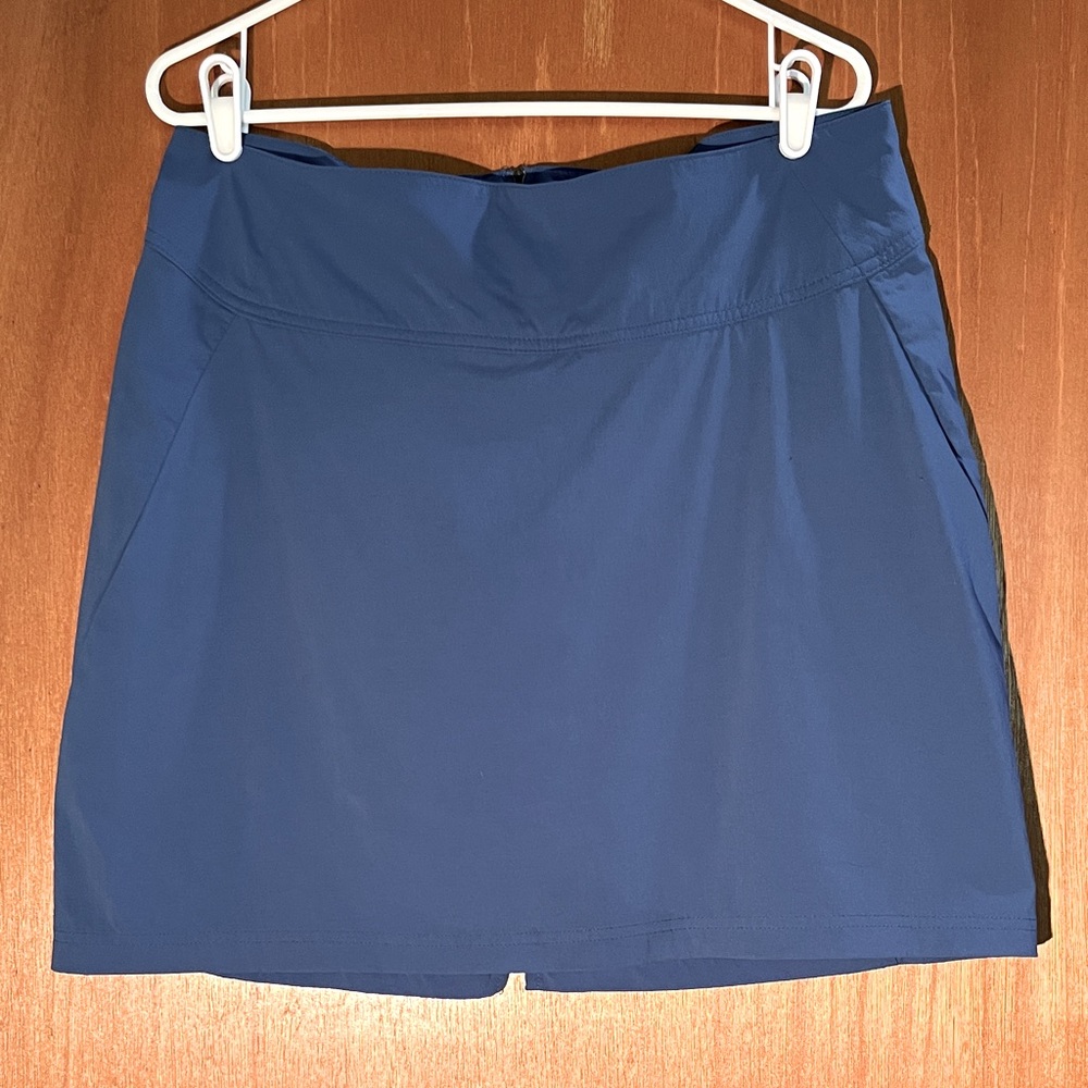 Beautiful Blue Royal Robbin’s Skorts - Size 12